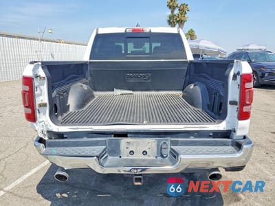 Zdjęcie 6 z 13 samochodu: 2022 RAM 1500 LARAMIE VIN:1C6SRFJT9NN159059 - miniatura
