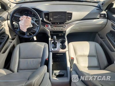 Zdjęcie 8 z 12 samochodu: 2020 HONDA PILOT EXL VIN:5FNYF5H56LB026784 - miniatura