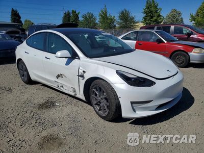 Czwarte zdjęcie samochodu z boku: 2022 TESLA MODEL 3 VIN:5YJ3E1EB2NF349605 - miniatura