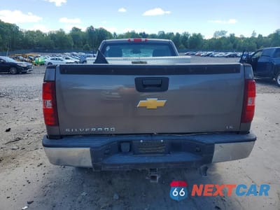 Zdjęcie 6 z 13 samochodu: 2013 CHEVROLET SILVERADO C1500 VIN:1GCNCPEA4DZ152422 - miniatura