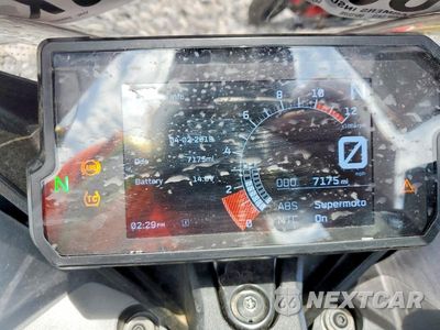 Zdjęcie 7 z 9 samochodu: 2024 KTM 390 RC VIN:MD2JYJ401RN209920 - miniatura