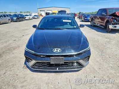 Piąte zdjęcie samochodu w środku: 2025 HYUNDAI ELANTRA VIN:KMHLR4DF8SU936786 - miniatura