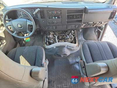 Zdjęcie 8 z 13 samochodu: 2024 CHEVROLET EXPRESS G2500 VIN:1GCWGAFP9R1210474 - miniatura