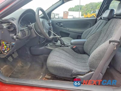 Zdjęcie 7 z 12 samochodu: 2004 CHEVROLET CAVALIER 2D VIN:1G1JC12F747182353 - miniatura