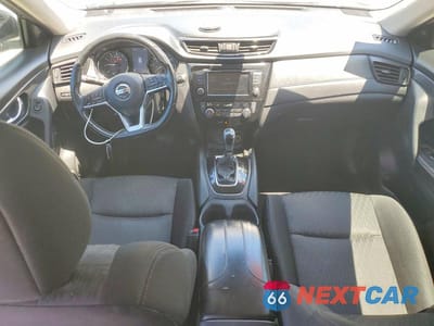 Zdjęcie 8 z 13 samochodu: 2019 NISSAN ROGUE SV VIN:JN8AT2MV7KW400719 - miniatura