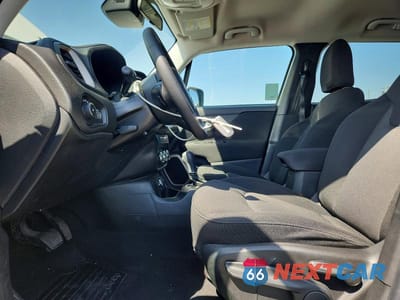 Zdjęcie 7 z 13 samochodu: 2015 JEEP RENEGADE LATITUDE VIN:ZACCJABT4FPC07243 - miniatura