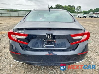 Zdjęcie 6 z 12 samochodu: 2018 HONDA ACCORD LX VIN:1HGCV1F19JA088841 - miniatura