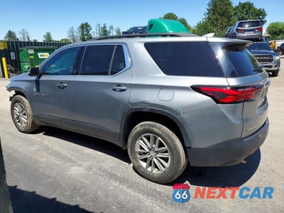 Drugie zdjęcie samochodu z przodu: 2023 CHEVROLET TRAVERSE LT VIN:1GNERMKW4PJ252043 - miniatura