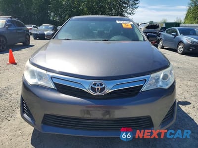 Piąte zdjęcie samochodu w środku: 2014 TOYOTA CAMRY LE VIN:4T4BF1FK2ER364900 - miniatura