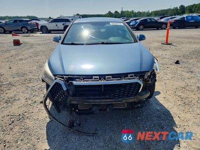 Piąte zdjęcie samochodu w środku: 2016 HYUNDAI SONATA HYBRID SE VIN:KMHE24L16GA039543 - miniatura
