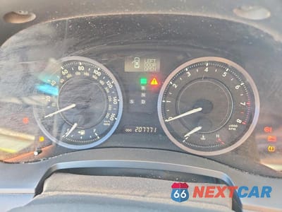 Zdjęcie 9 z 12 samochodu: 2010 LEXUS IS 250 VIN:JTHFF2C22A2500411 - miniatura