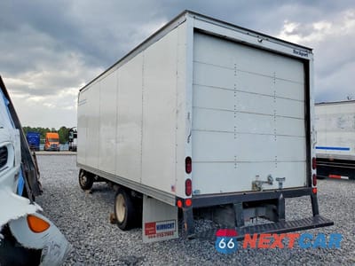 Trzecie zdjęcie samochodu z tyłu: 2024 ISUZU NPR HD BOX TRUCK VIN:54DC4W1D2RS201143 - miniatura