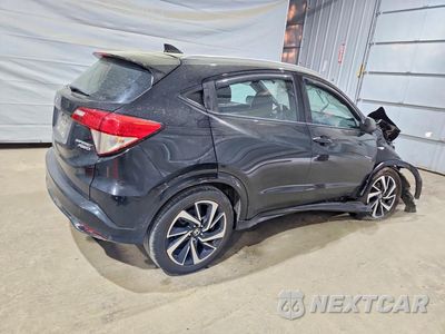 Trzecie zdjęcie samochodu z tyłu: 2019 HONDA HR-V SPORT VIN:3CZRU6H18KG717041 - miniatura
