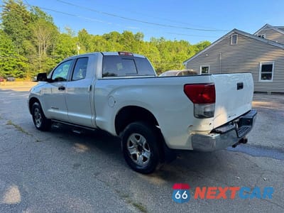 Trzecie zdjęcie samochodu z tyłu: 2013 TOYOTA TUNDRA DOUBLE CAB SR5 VIN:5TFUM5F19DX046796 - miniatura