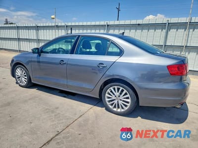 Drugie zdjęcie samochodu z przodu: 2014 VOLKSWAGEN JETTA SEL VIN:3VWL07AJ7EM422927 - miniatura