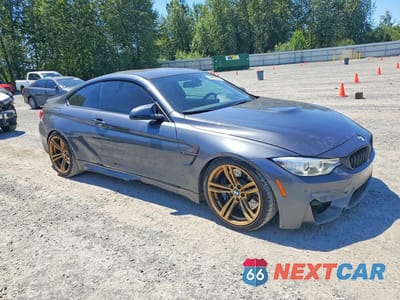 Czwarte zdjęcie samochodu z boku: 2016 BMW M4 VIN:WBS3R9C52GK339056 - miniatura
