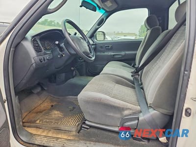 Zdjęcie 7 z 12 samochodu: 2003 TOYOTA TUNDRA SR5 VIN:5TBKT44113S407829 - miniatura