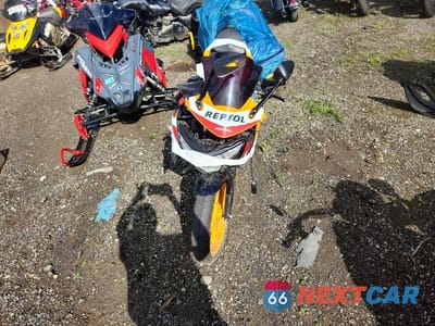Drugie zdjęcie samochodu z przodu: 2013 HONDA CBR250 R VIN:MLHMC4109D5302763 - miniatura
