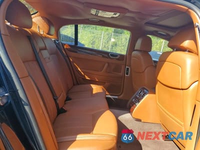 Zdjęcie 10 z 12 samochodu: 2006 BENTLEY CONTINENTAL FLYING SPUR VIN:SCBBR53W46C032763 - miniatura
