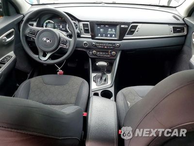 Zdjęcie 8 z 13 samochodu: 2019 KIA NIRO LX VIN:KNDCB3LC7K5327774 - miniatura