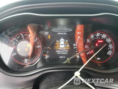 Zdjęcie 9 z 11 samochodu: 2023 DODGE CHALLENGER SXT VIN:2C3CDZAGXPH637828 - miniatura