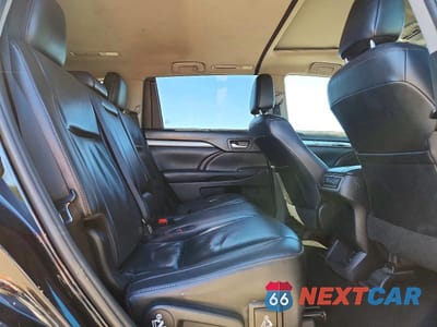 Zdjęcie 11 z 13 samochodu: 2019 TOYOTA HIGHLANDER XLE VIN:5TDJZRFHXKS566632 - miniatura