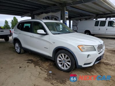 Czwarte zdjęcie samochodu z boku: 2011 BMW X3 XDRIVE28I VIN:5UXWX5C58BL703615 - miniatura