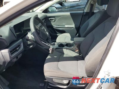 Zdjęcie 7 z 12 samochodu: 2025 KIA K4 LXS VIN:3KPFT4DE2SE067806 - miniatura