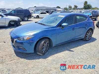 2018 MAZDA 3 TOURING 3MZBN1L30JM176578 - główne zdjęcie licytacji z USA - miniatura