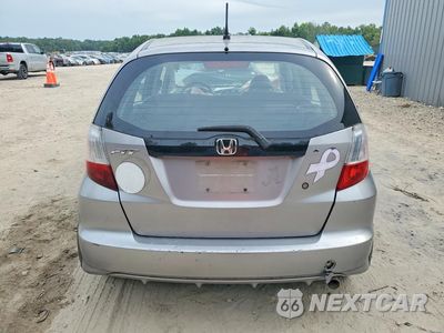 Zdjęcie 6 z 13 samochodu: 2009 HONDA FIT VIN:JHMGE882X9S043460 - miniatura