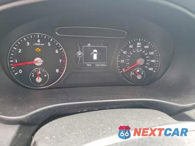 Zdjęcie 9 z 13 samochodu: 2018 KIA SORENTO LX VIN:5XYPG4A33JG423905 - miniatura