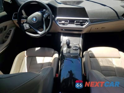Zdjęcie 8 z 12 samochodu: 2021 BMW 330I VIN:3MW5R1J06M8B91092 - miniatura