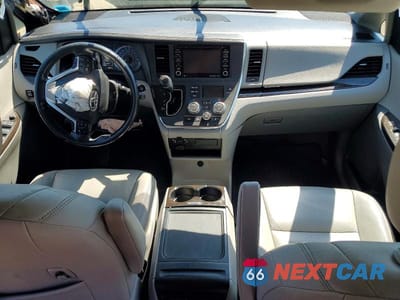 Zdjęcie 8 z 13 samochodu: 2019 TOYOTA SIENNA XLE 8-PASSENGER VIN:5TDYZ3DC3KS016501 - miniatura