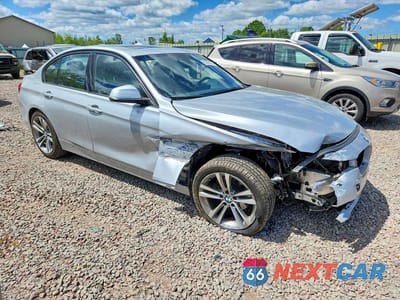 Czwarte zdjęcie samochodu z boku: 2018 BMW 330 XI VIN:WBA8D9C50JA614168 - miniatura