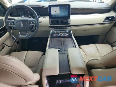 Zdjęcie 8 z 13 samochodu: 2018 LINCOLN NAVIGATOR RESERVE VIN:5LMJJ2LT3JEL16976 - miniatura