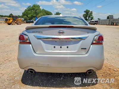 Zdjęcie 6 z 12 samochodu: 2015 NISSAN ALTIMA VIN:1N4AL3AP7FC473495 - miniatura