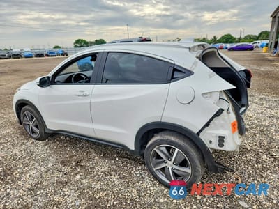Drugie zdjęcie samochodu z przodu: 2021 HONDA HR-V EX VIN:3CZRU6H53MM727631 - miniatura