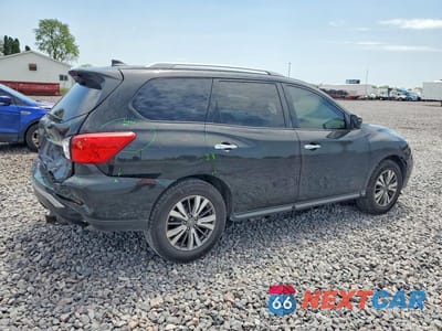Trzecie zdjęcie samochodu z tyłu: 2019 NISSAN PATHFINDER SL VIN:5N1DR2MN1KC624718 - miniatura