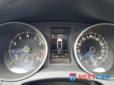 Zdjęcie 9 z 12 samochodu: 2013 VOLKSWAGEN GOLF R VIN:WVWRF7AJ4DW070657 - miniatura