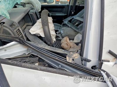 Zdjęcie 7 z 12 samochodu: 2018 RAM 3500 VIN:3C7WRSCL2JG362350 - miniatura