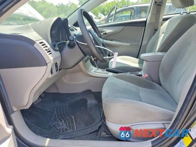 Zdjęcie 7 z 12 samochodu: 2011 TOYOTA COROLLA LE VIN:2T1BU4EE3BC723214 - miniatura