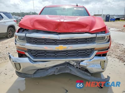 Piąte zdjęcie samochodu w środku: 2017 CHEVROLET SILVERADO C1500 LT VIN:3GCPCREC6HG431835 - miniatura