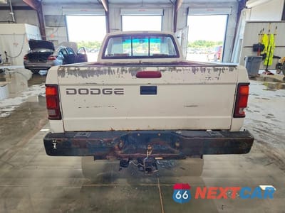 Zdjęcie 6 z 12 samochodu: 1995 DODGE DAKOTA VIN:1B7FL26X5SW949805 - miniatura