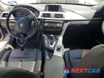 Zdjęcie 8 z 12 samochodu: 2017 BMW 320 I VIN:WBA8E1G57HNU13993 - miniatura