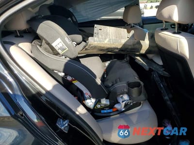 Zdjęcie 10 z 12 samochodu: 2011 BMW 328 XI SULEV VIN:WBAPK5C5XBA661249 - miniatura