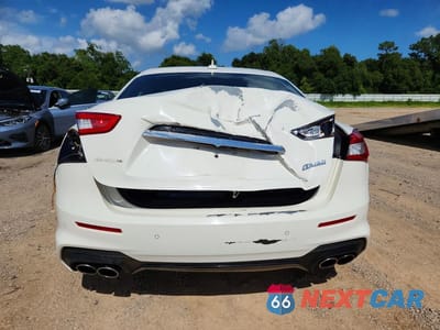 Zdjęcie 6 z 12 samochodu: 2018 MASERATI GHIBLI SPORT VIN:ZAM57XSS5J1290879 - miniatura