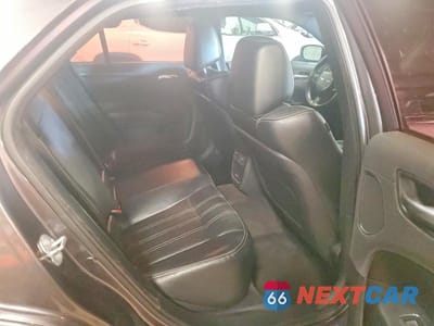 Zdjęcie 10 z 12 samochodu: 2016 CHRYSLER 300 S VIN:2C3CCAGG0GH261975 - miniatura