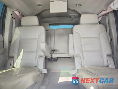 Zdjęcie 10 z 13 samochodu: 2019 GMC YUKON XL DENALI VIN:1GKS2HKJXKR263882 - miniatura
