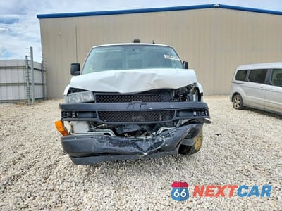 Piąte zdjęcie samochodu w środku: 2023 CHEV EXPRESS G2500 VIN:1GCWGAFP7P1207571 - miniatura