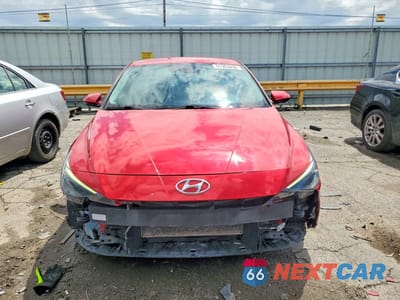 Piąte zdjęcie samochodu w środku: 2021 HYUNDAI ELANTRA SEL VIN:5NPLM4AG0MH018835 - miniatura